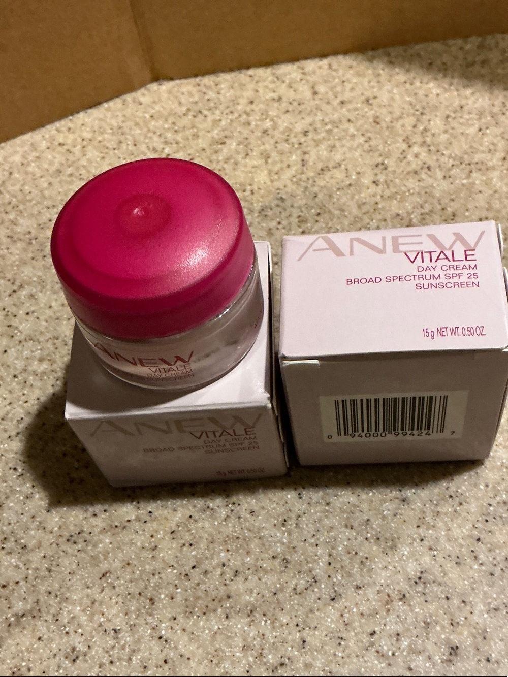 Avon ANEW Lot of 2 Vitale Day Cream SPF 25 Travel Size .5oz Sealed Jars